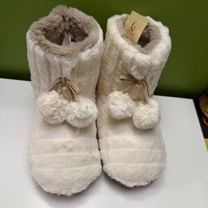 Cozy Faux Fur Slipper Boot